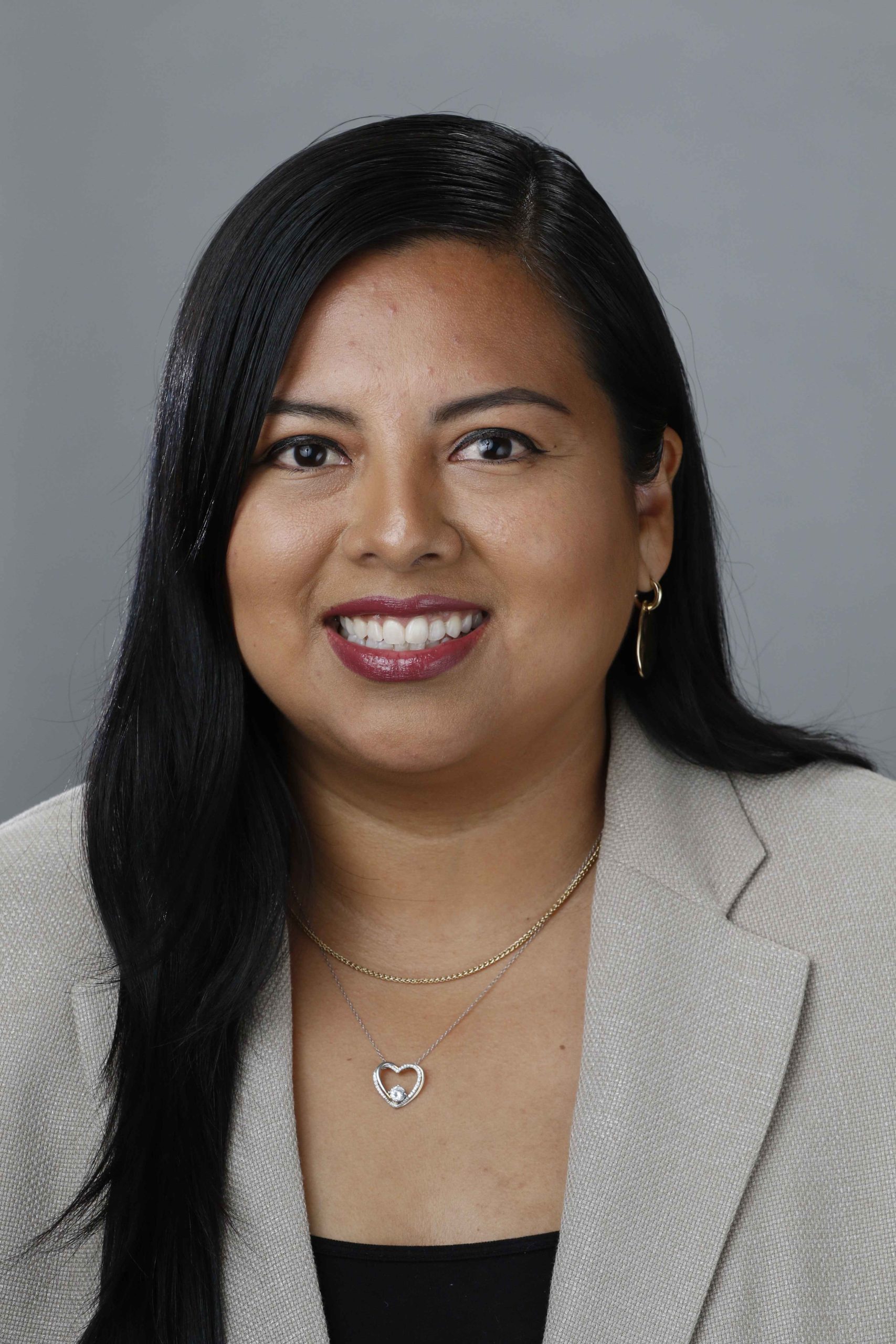 Kathya Ravello Headshot